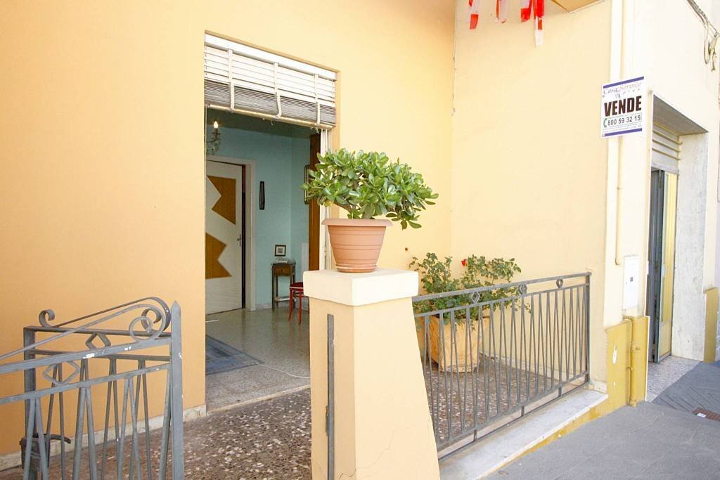 Zona - Casa indipendente via San Giovanni Bosco, Matino - foto 2