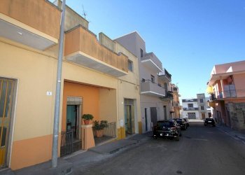 Zona - Casa indipendente via San Giovanni Bosco, Matino - foto 3