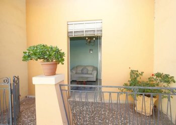Balcone - Casa indipendente via San Giovanni Bosco, Matino - foto 4