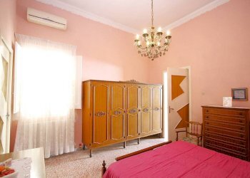 Camera da letto - Casa indipendente via San Giovanni Bosco, Matino - foto 11