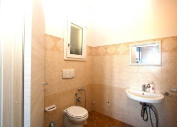 Bagno - Villa strada Vicinale Partifeudo Parabita Tuglie Nevaino, Parabita - photo 22