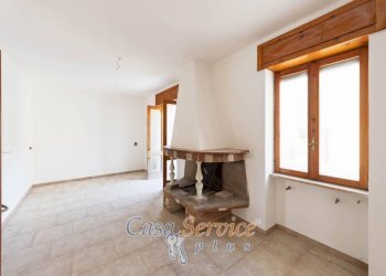 Salone - Four-room apartment via Enrico Toti, Alliste - photo 8