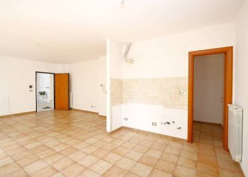 Apartment via Vittorio Emanuele II, Casarano - photo 4