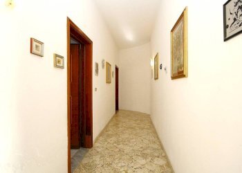 Corridoio - Bilocale via Don Carlo Gnocchi, Parabita - foto 11