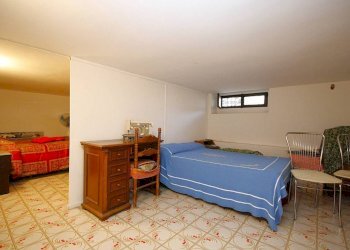 Camera da letto - Bilocale via Don Carlo Gnocchi, Parabita - foto 25