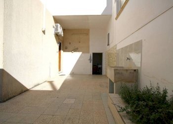 Interno palazzo - Bilocale via Don Carlo Gnocchi, Parabita - foto 33