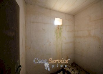 Stanza non arredata - Terreno edificabile via Carlo Antonio Coppola, Alezio - foto 15