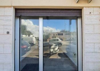 Ingresso - Shop viale Bari, Gallipoli - photo 1