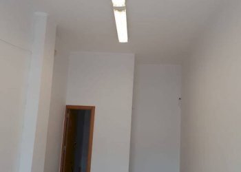 Stanza non arredata - Shop viale Bari, Gallipoli - photo 3