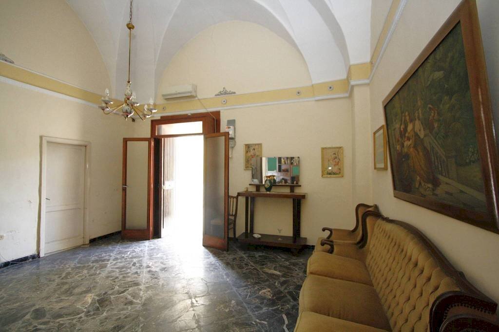Salone - Casa indipendente corso 20 Settembre, Casarano - foto 3