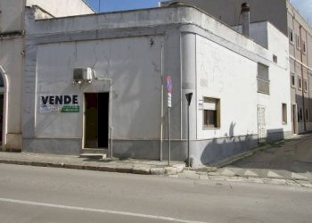 Facciata - Casa indipendente corso 20 Settembre, Casarano - foto 25
