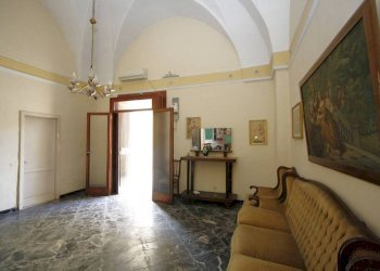 Salone - Casa indipendente corso 20 Settembre, Casarano - foto 4