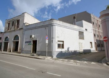 Facciata - Casa indipendente corso 20 Settembre, Casarano - foto 23