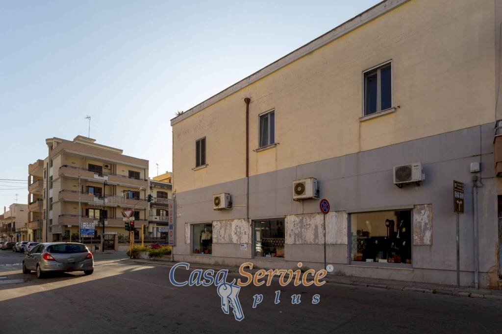 Zona - Shop via Lecce, Gallipoli - photo 3