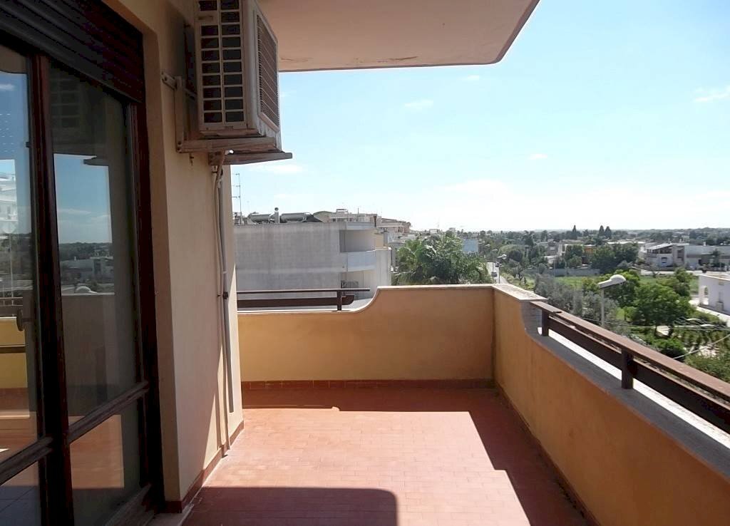 Balcone - Appartamento viale Italia, Matino - foto 2