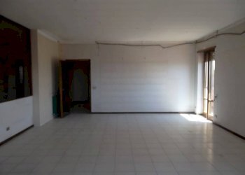 Stanza non arredata - Appartamento viale Italia, Matino - foto 5