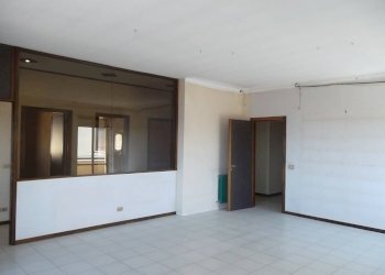Stanza non arredata - Apartment viale Italia, Matino - photo 6