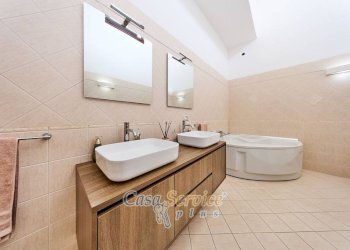 Bagno - Appartamento via Guglielmo Marconi, Matino - foto 21