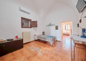 Camera da letto - Villa contrada Case Rosse, Oria - photo 25