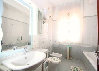 Apartment via Liguria, Casarano - photo 8