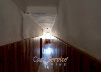 Corridoio - Independent house corso Vittorio Emanuele II, Taviano - photo 13