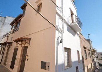 Facciata - Three-room apartment via Bologna, Matino - photo 14