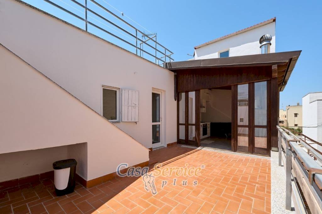 Terrazzo - Two-room apartment via Bologna, Matino - photo 1