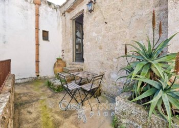 Cortile interno - Casa indipendente via Umberto I, Racale - foto 29