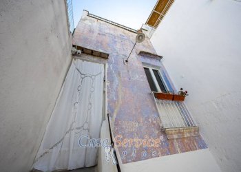 Facciata - Trilocale via Immacolata, Matino - foto 12
