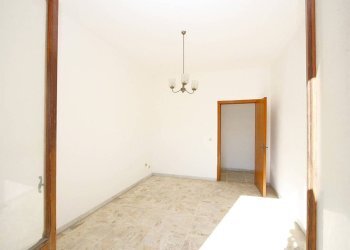 Cucina - Casa indipendente via Carlo De Cristoforis, Casarano - foto 15