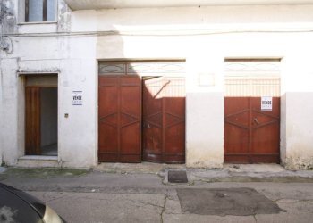 Facciata - Casa indipendente via Carlo De Cristoforis, Casarano - foto 34