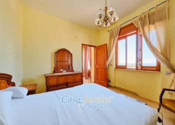 Camera da letto - Casa indipendente via Savona, Matino - foto 17