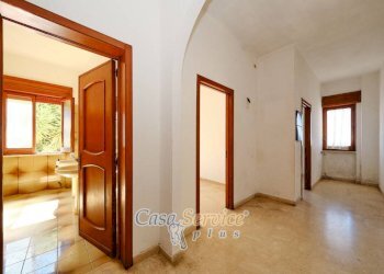 Corridoio - Casa indipendente via Savona, Matino - foto 26
