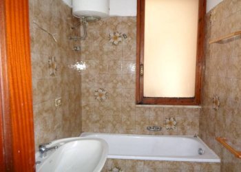 Bagno - Quadrilocale via Estramurale di Levante, Matino - foto 27