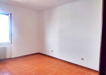 Camera da letto - Quadrilocale via Estramurale di Levante, Matino - foto 35