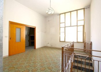 Stanza non arredata - Independent house via Torino, Matino - photo 3