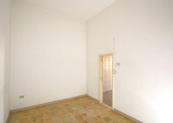 Stanza non arredata - Independent house via Torino, Matino - photo 10