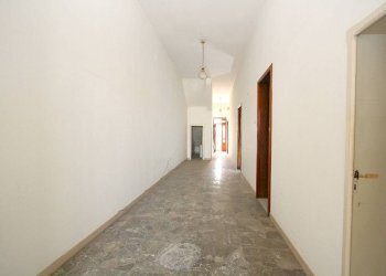 Corridoio - Independent house via Torino, Matino - photo 20