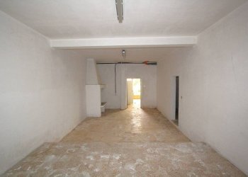 Box auto - Independent house via Torino, Matino - photo 31