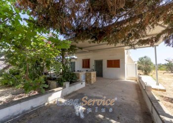 Villa SP223, Matino - photo 1