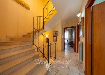 Scala - Villa via Brindisi, Casarano - photo 24