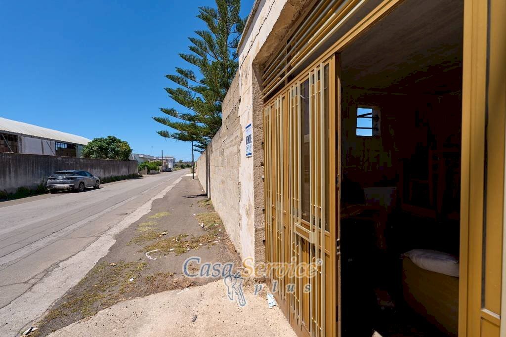 Zona - Building land via Isonzo, Racale - photo 2