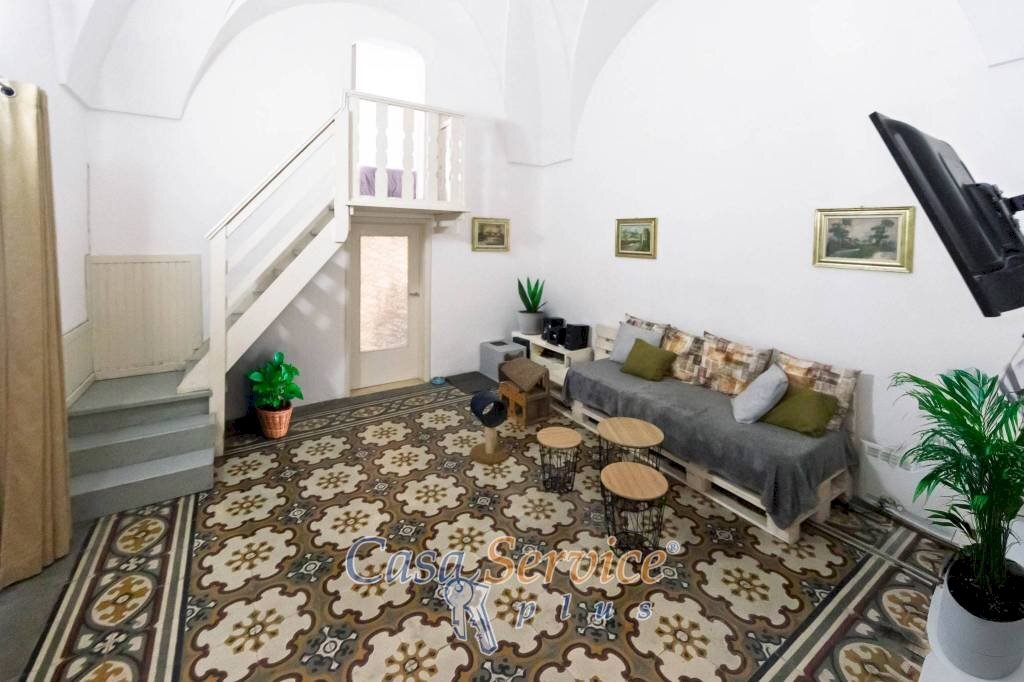 Salone - Casa indipendente via Santa Cecilia, Matino - foto 1