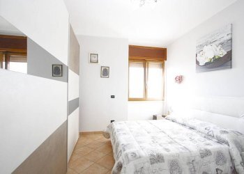 Camera da letto - Quadrilocale via Don Carlo Gnocchi, Parabita - foto 16