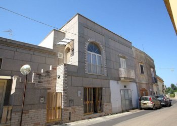 Casa indipendente via Giacomo Leopardi, Sannicola - foto 1