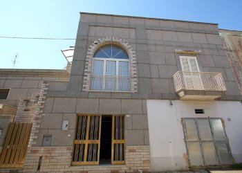 Casa indipendente via Giacomo Leopardi, Sannicola - foto 2