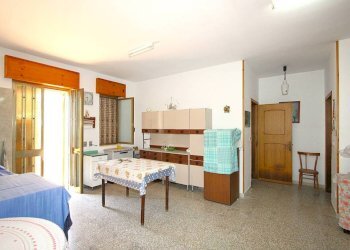Casa indipendente via Giacomo Leopardi, Sannicola - foto 6