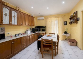 Foto 2 - Three-room apartment Via Sant'isidoro Alla Guilla
 
11, Palermo - photo 2