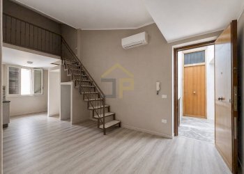 Foto 2 - Trilocale Via Venanzio Marvuglia
74, Palermo - foto 2