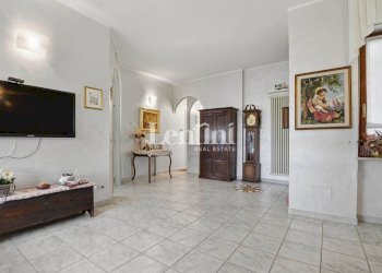 Salone - Villa strada Casale, 13, Moncalvo - photo 27